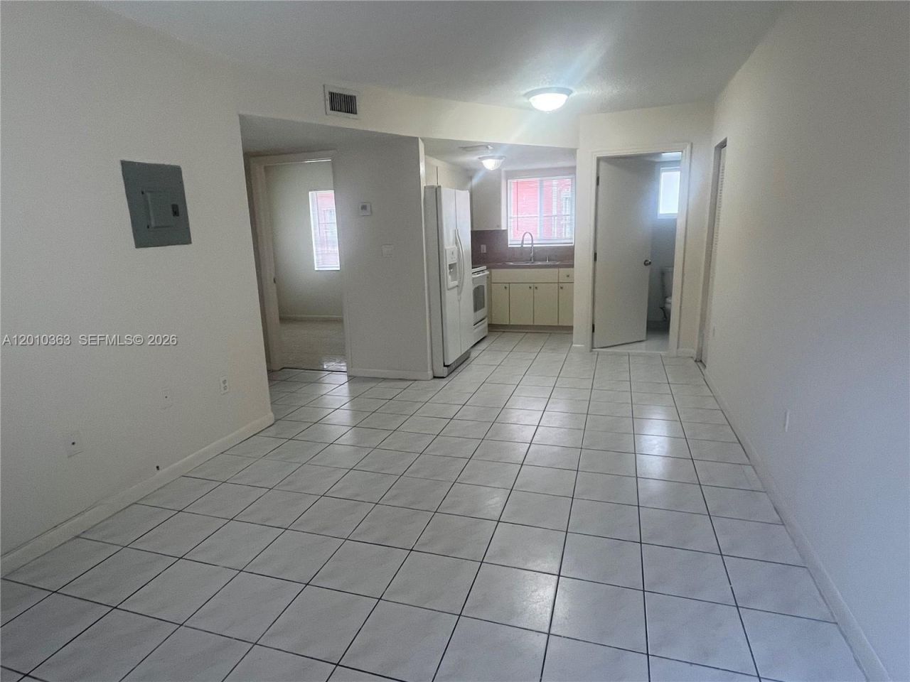 1419 SW 22nd Ave , Unit 4, Miami, FL 33145 Photo