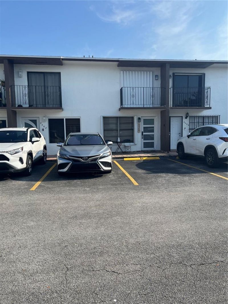 5464 W 26th Ave, Unit 27-D, Hialeah, FL 33016 Photo