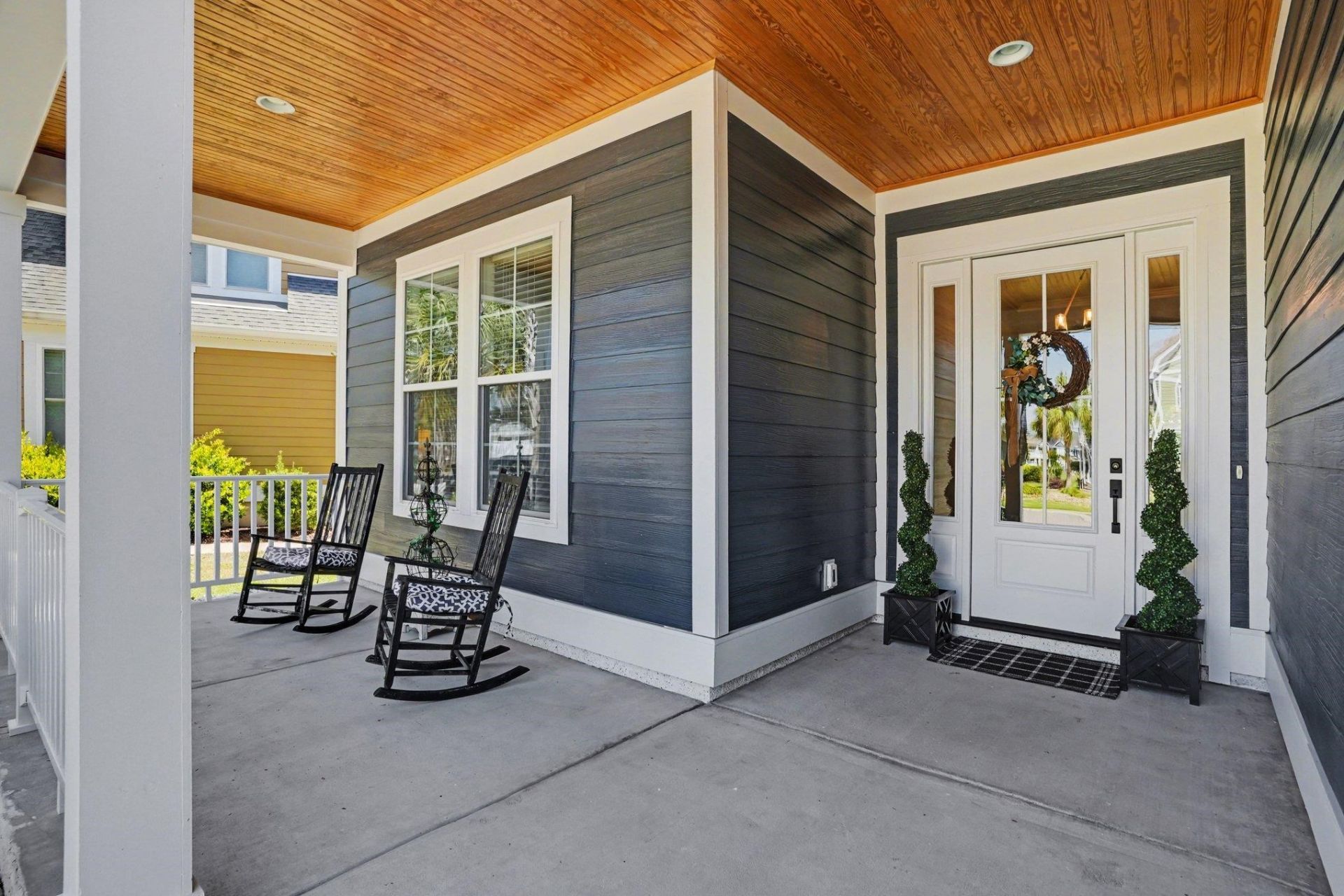 1114 Fiddlehead Way Photo 3