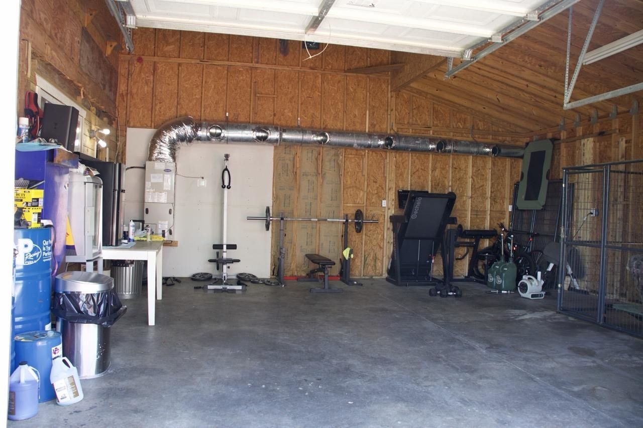 942 Meadow Dr.  Photo 32