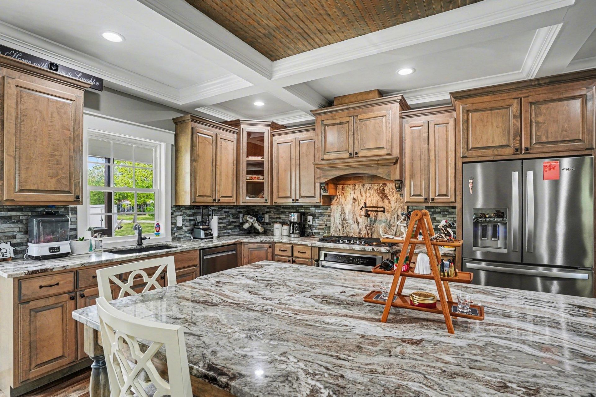 942 Meadow Dr.  Photo 9