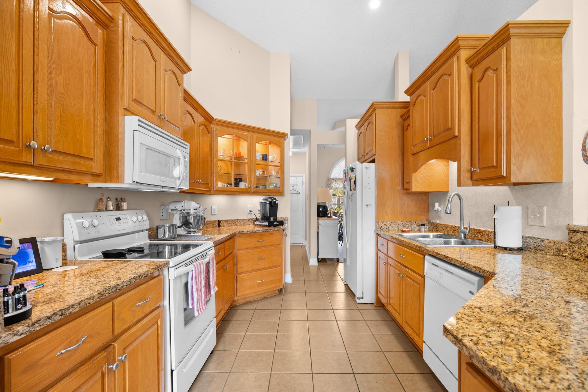 8204 Caddis Ct. Photo 9