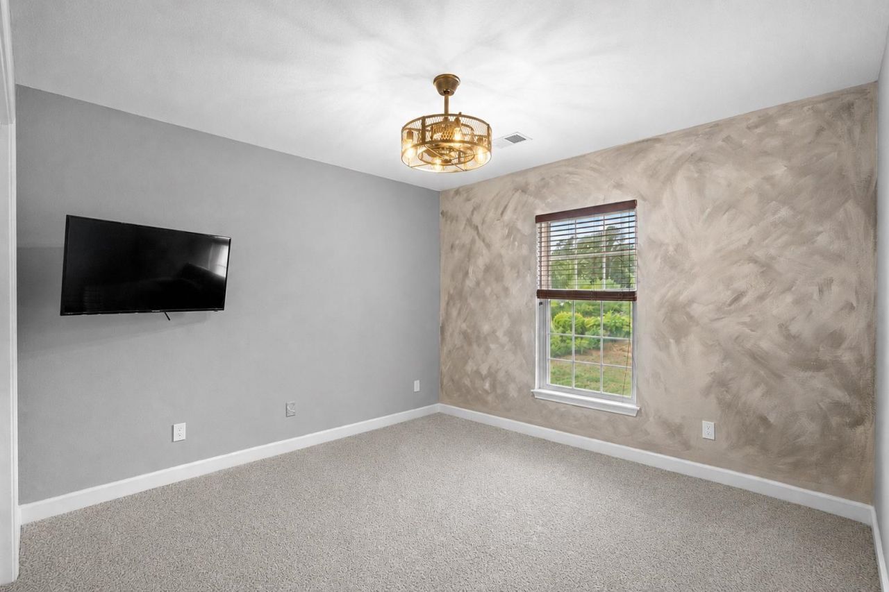 144 Zinnia Dr. Photo 25