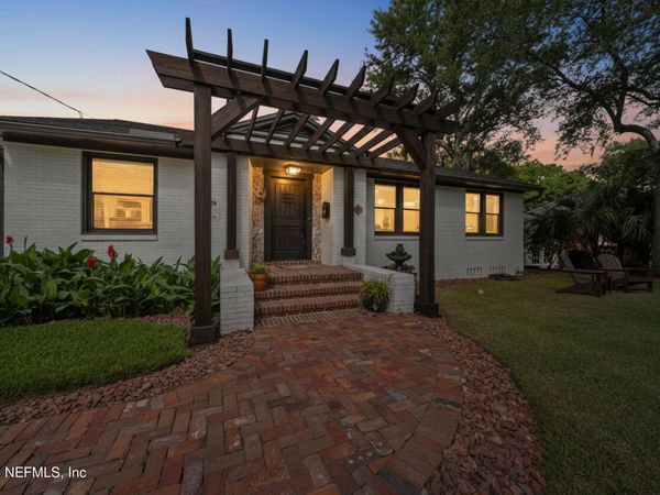1130 MONTICELLO Road, Jacksonville, FL 32207