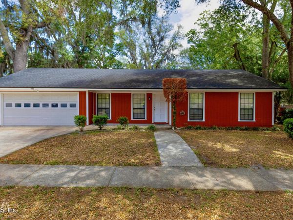 6037 HILLMAN Drive, Jacksonville, FL 32244