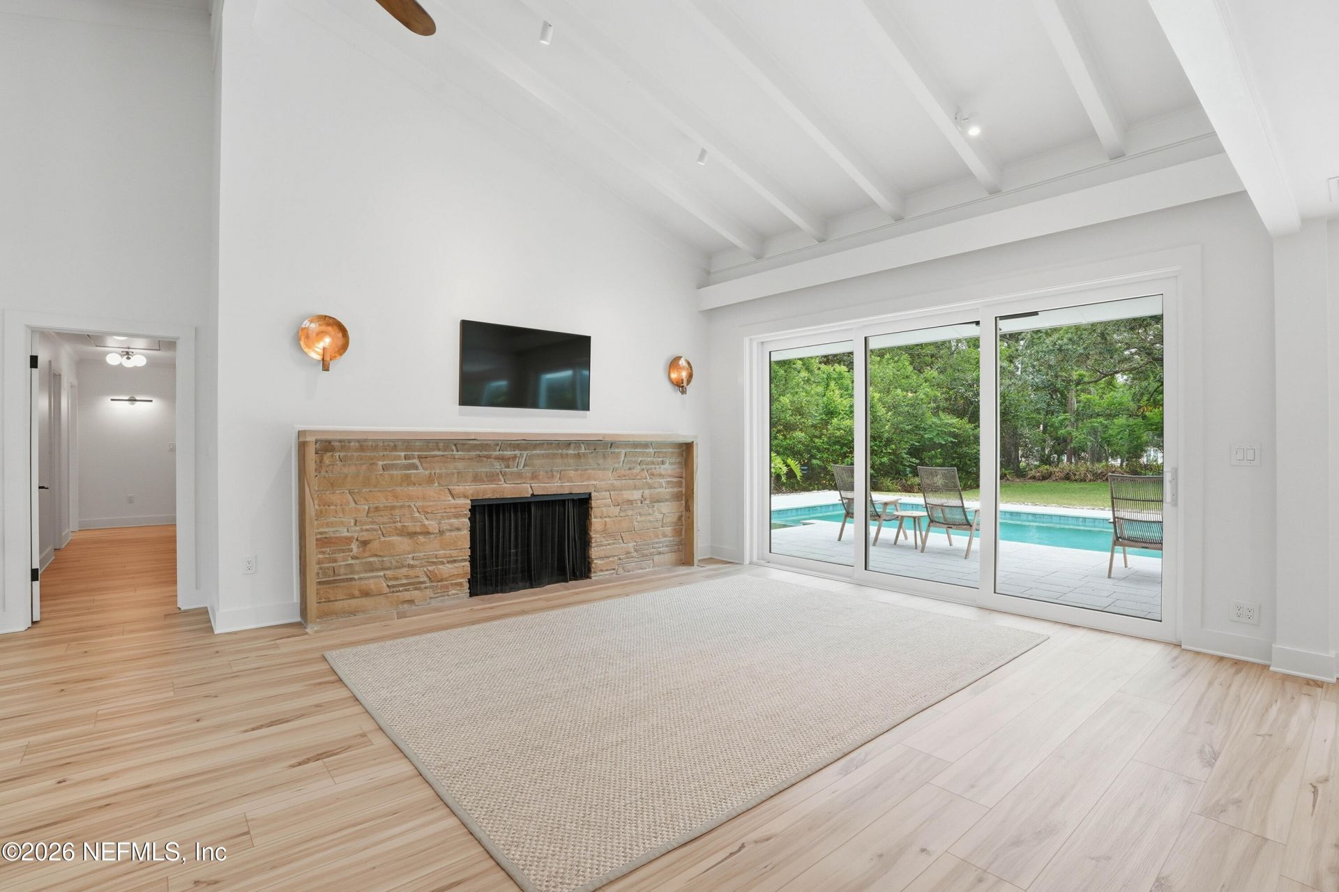 8228 Hollyridge Road, Jacksonville, FL 32256 Photo