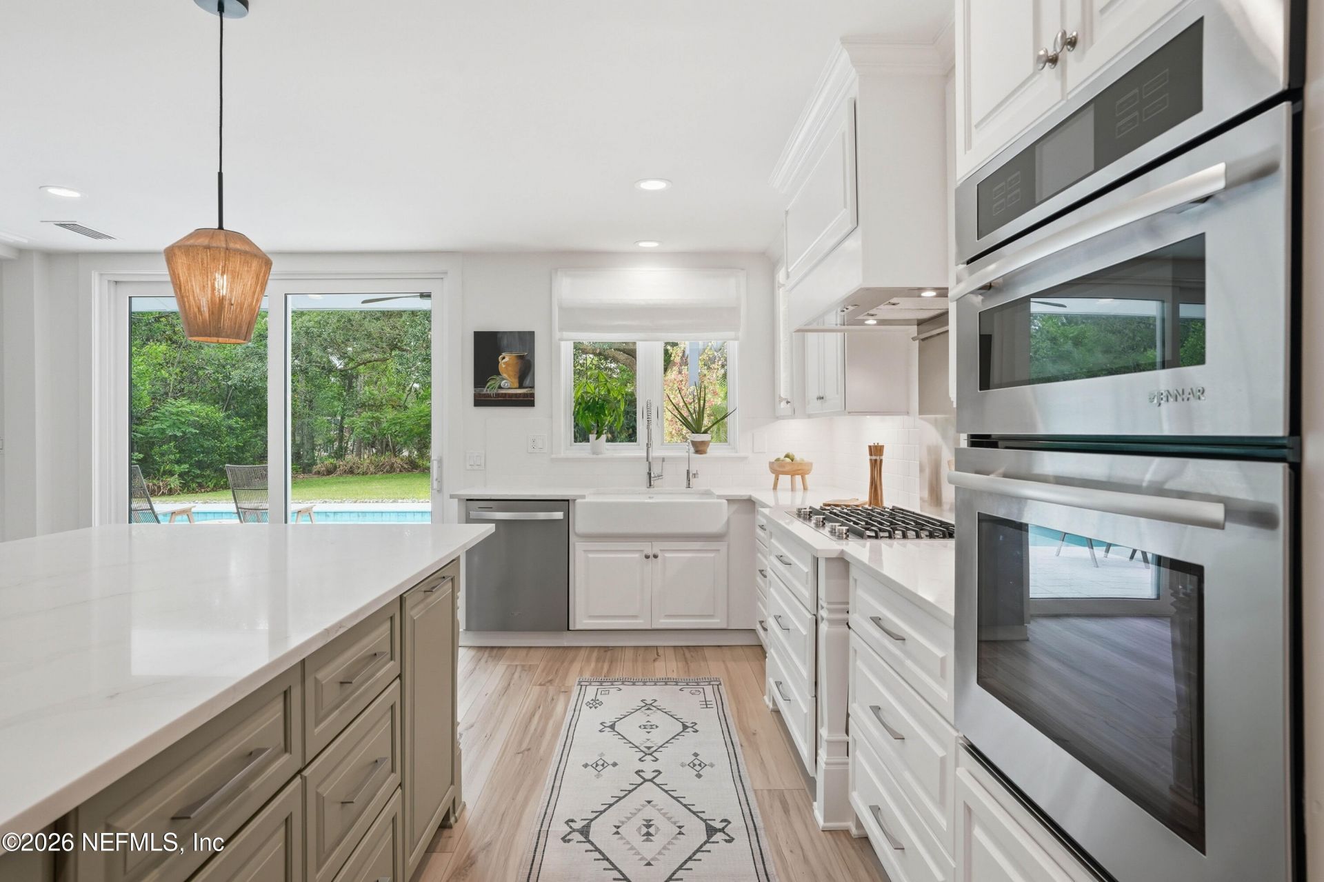 8228 Hollyridge Road, Jacksonville, FL 32256 Photo