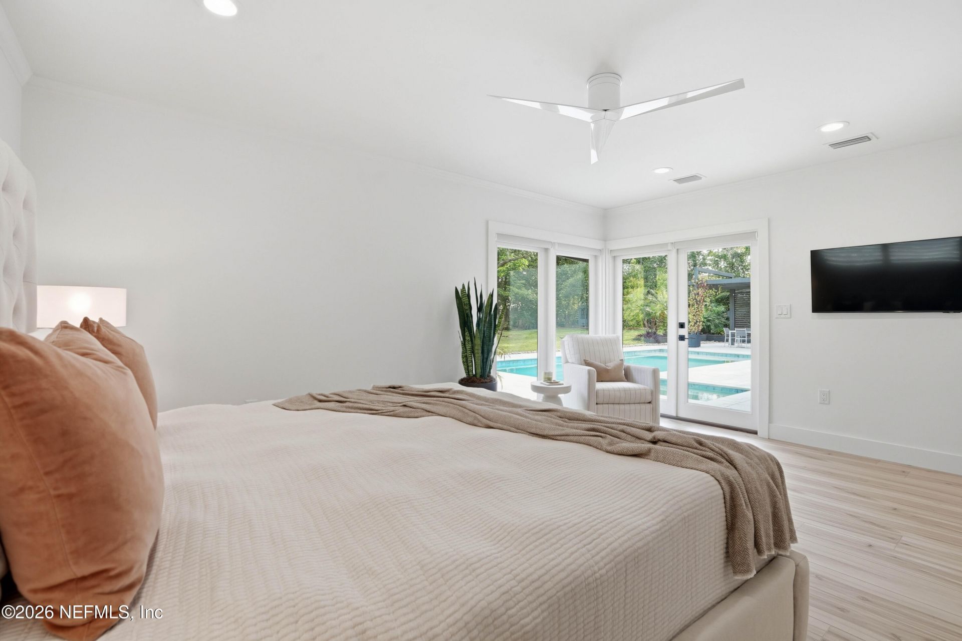 8228 Hollyridge Road, Jacksonville, FL 32256 Photo