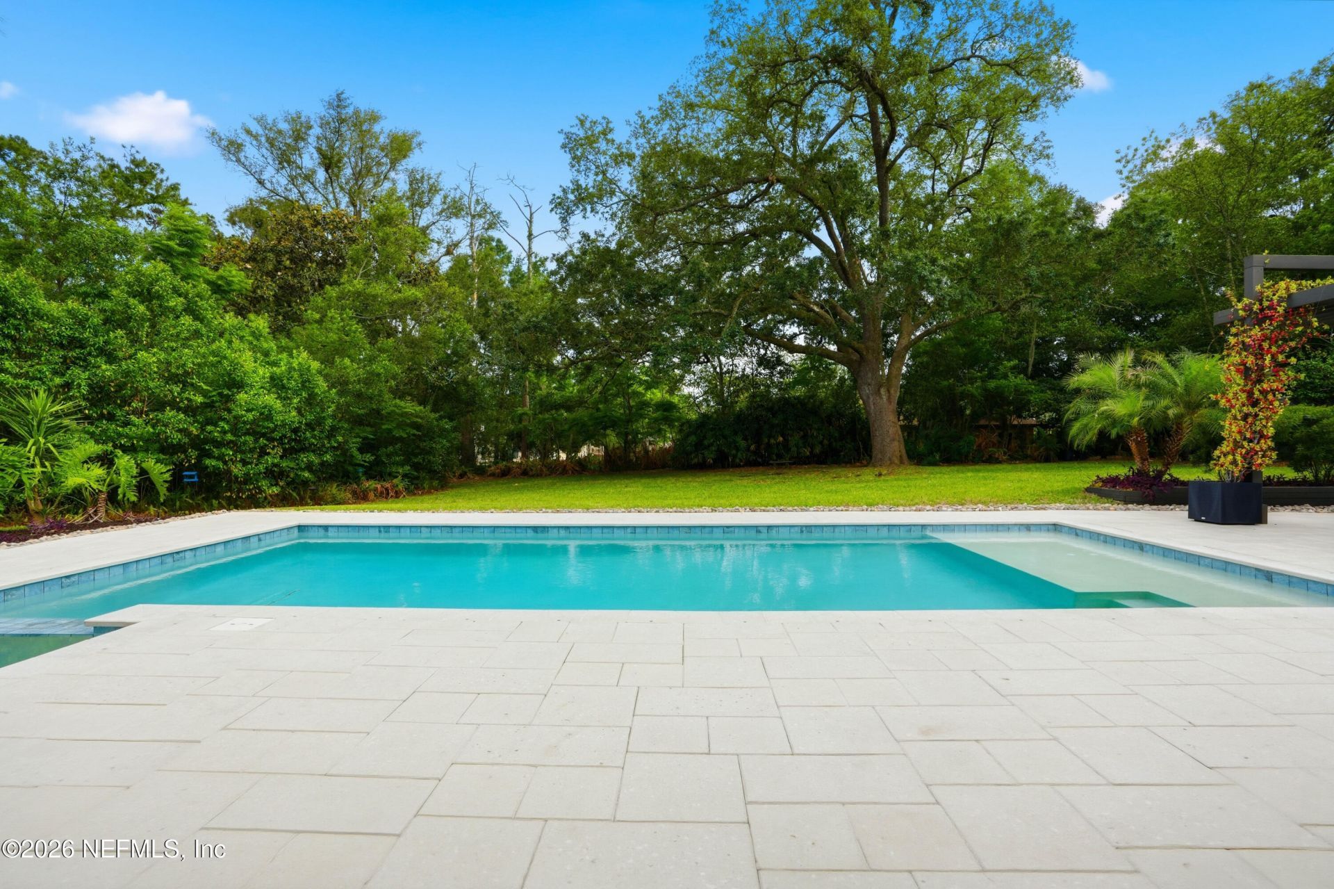 8228 Hollyridge Road, Jacksonville, FL 32256 Photo