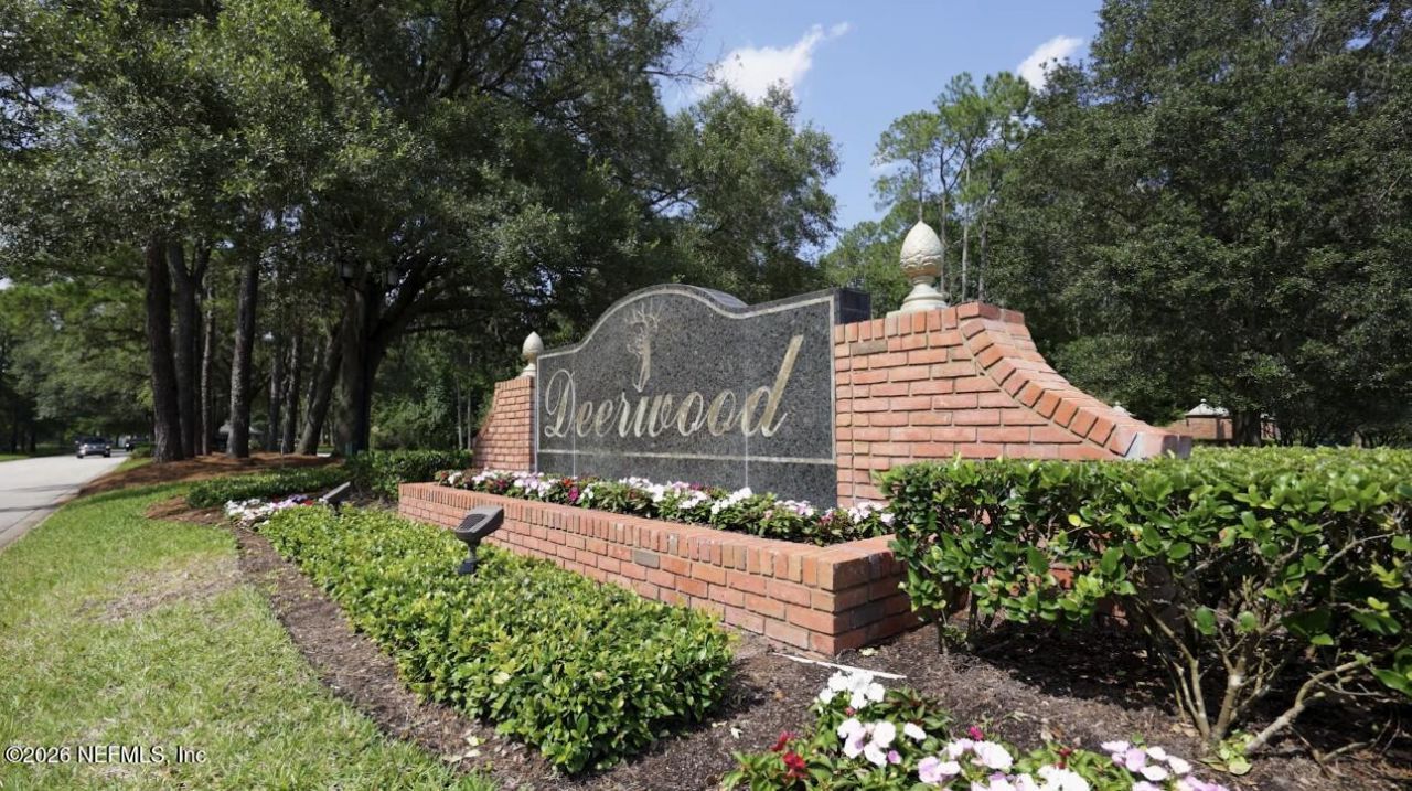 8228 Hollyridge Road, Jacksonville, FL 32256 Photo