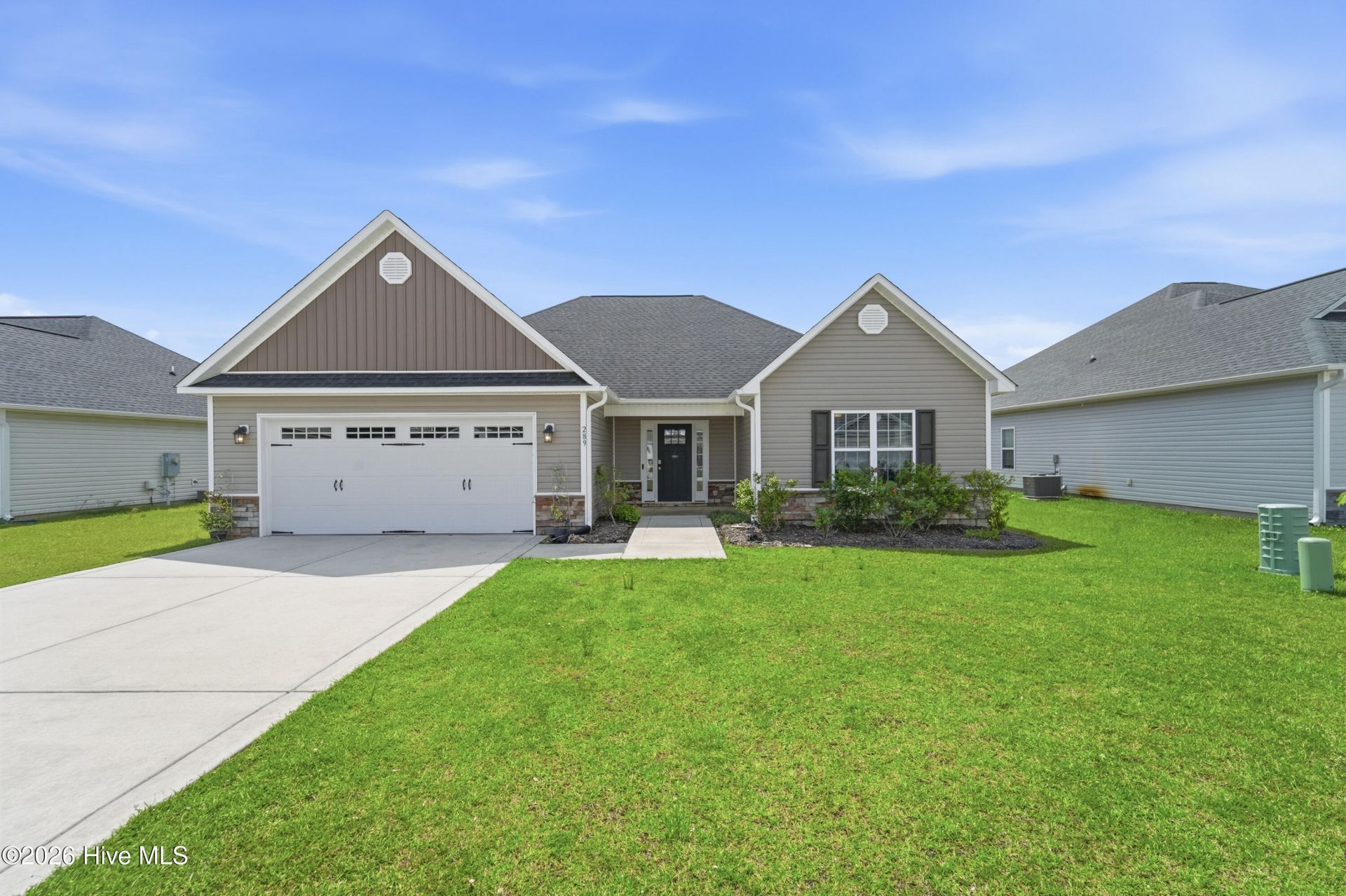 289 Crossroads Store Drive, Jacksonville, NC 28546 Main Photo