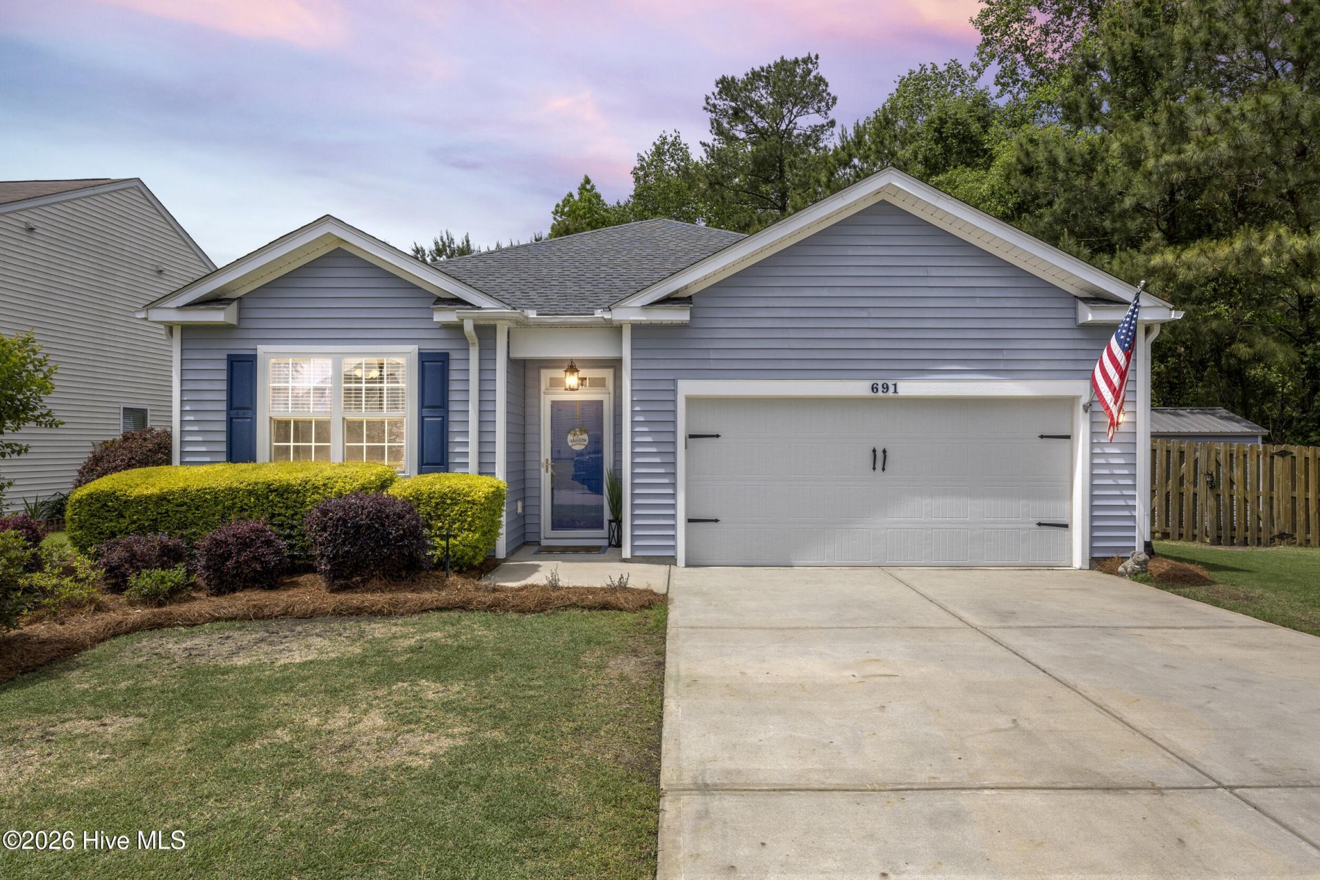 691 Avington Lane Ne, Leland, NC 28451 Main Photo