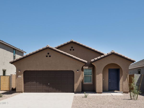 24212 W HUNTINGTON Drive, Buckeye, AZ 85326