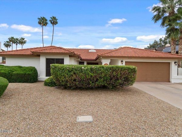 6223 E Paradise Lane, Scottsdale, AZ 85254