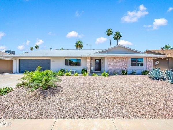 18022 N 134th Avenue, Sun City West, AZ 85375