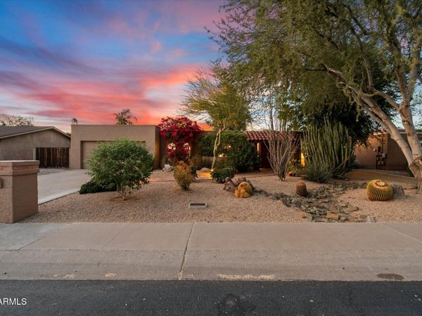 5334 E EVERETT Drive, Scottsdale, AZ 85254