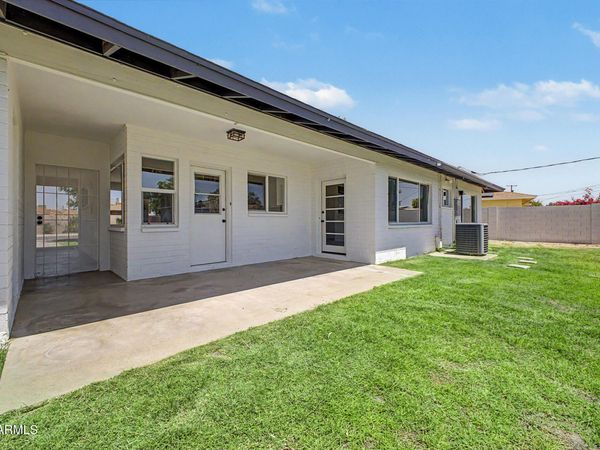 2425 W SHADY GLEN Avenue, Phoenix, AZ 85023