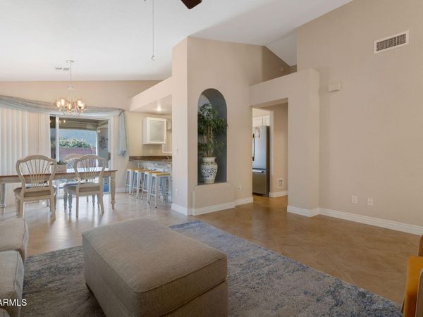 14457 W BUFFALO Trail, Surprise, AZ 85374