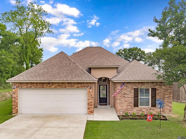 3250 Orleans Quarters Dr, Brusly, LA 70719