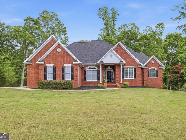 6654 Windvane Point, Clermont, GA 30527