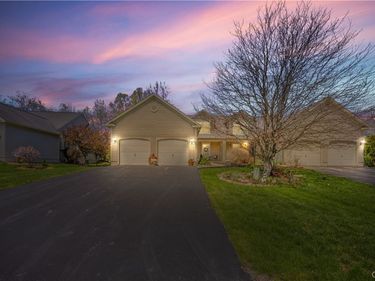 8442 Marco Lane, Baldwinsville, NY 13027