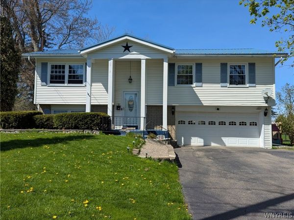 10 Liberty Street , Perry, NY 14530