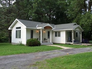 3166B Seneca Turnpike , Canastota, NY 13032