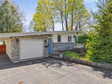 130 Brooklawn Drive, Rochester, NY 14618
