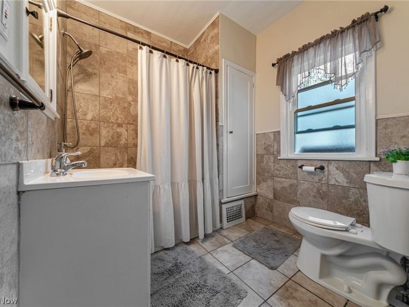 1207 Irene Road, Lyndhurst, OH 44124 Photo 18