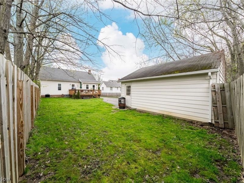1207 Irene Road, Lyndhurst, OH 44124 Photo 31