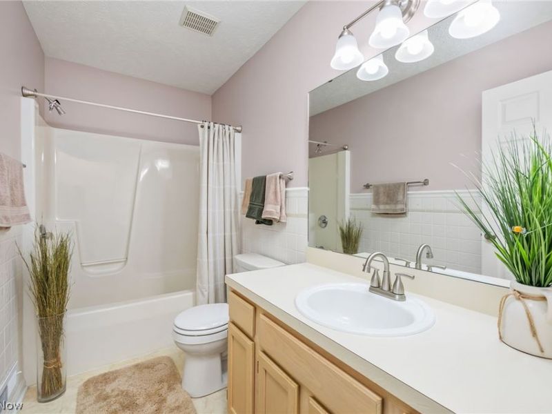 4247 Taylor Court, Brunswick, OH 44212 Photo 16
