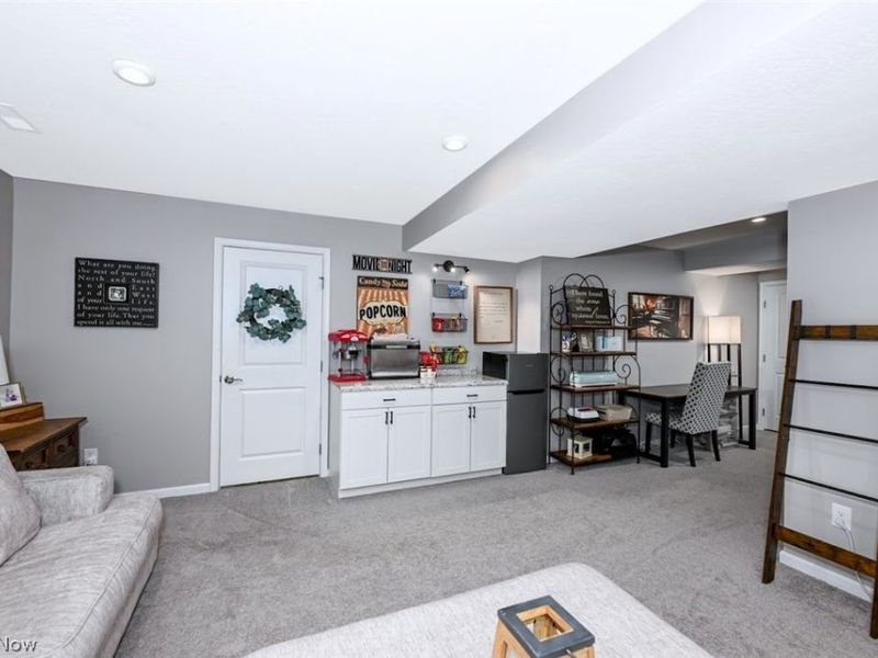 3021 Stonehurst Road, Uniontown, OH 44685 Photo 34