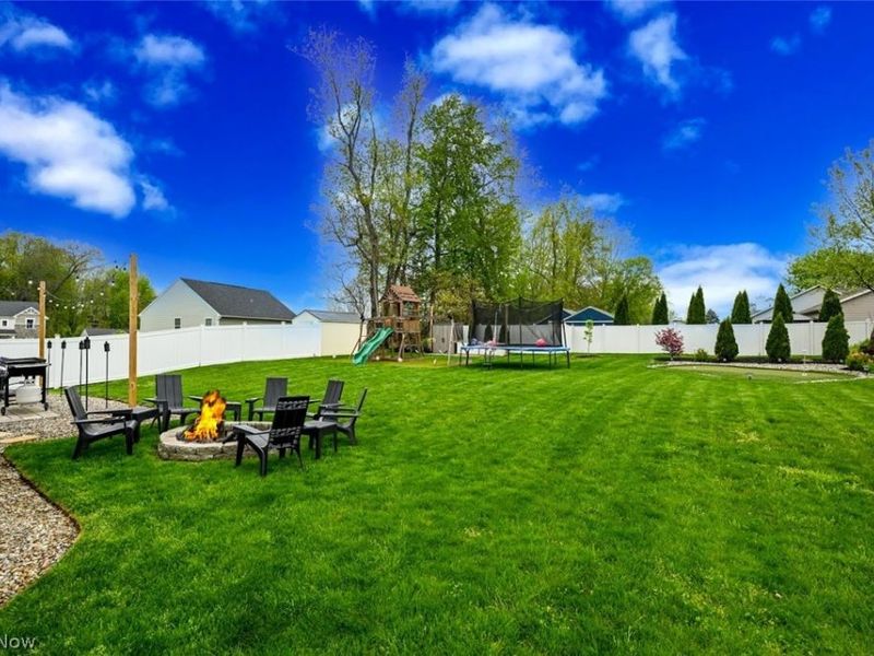 3021 Stonehurst Road, Uniontown, OH 44685 Photo 6