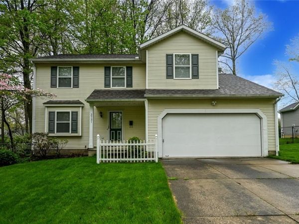 3721 Seneca Street , Stow, OH 44224