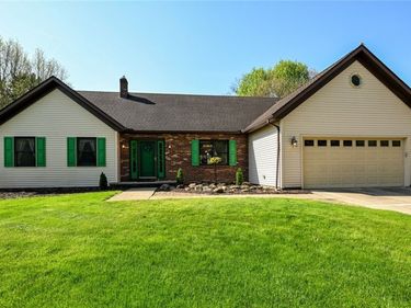 11040 Brookview Drive, Brecksville, OH 44141