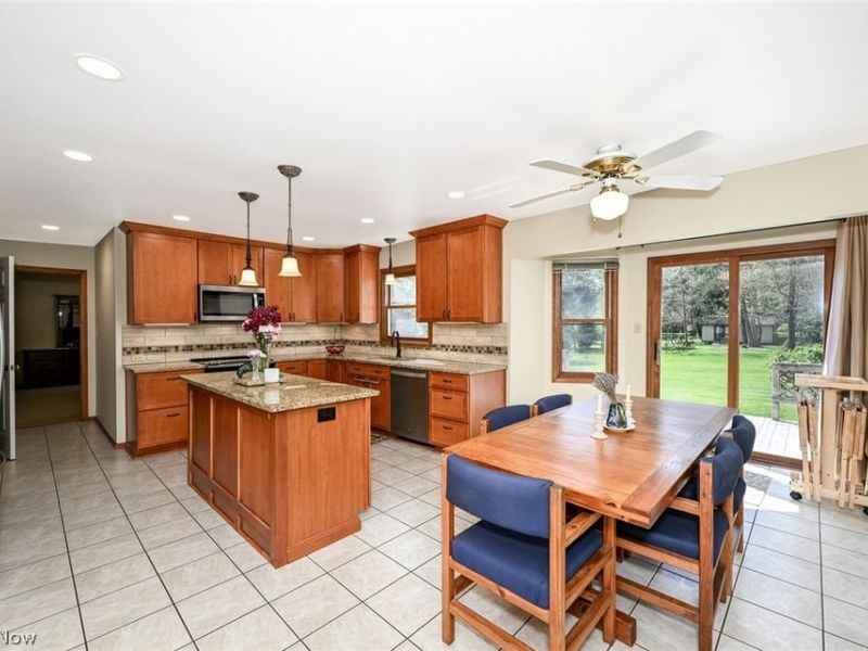 11040 Brookview Drive, Brecksville, OH 44141 Photo 6