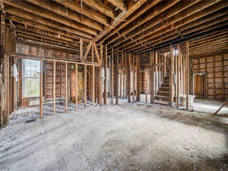 2699 E Center Street, Conneaut, OH 44030 Photo 16