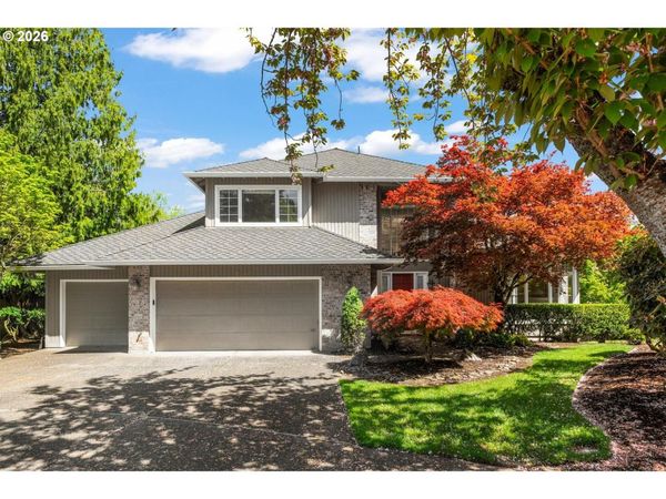 2640 SURREY LN, West Linn, OR 97068