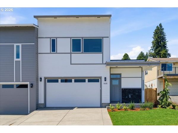 1425 2nd ST, Columbia City, OR 97018