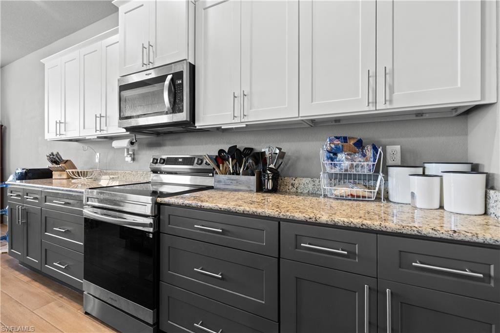 1233 NW 18th St, Cape Coral, FL 33993 Photo