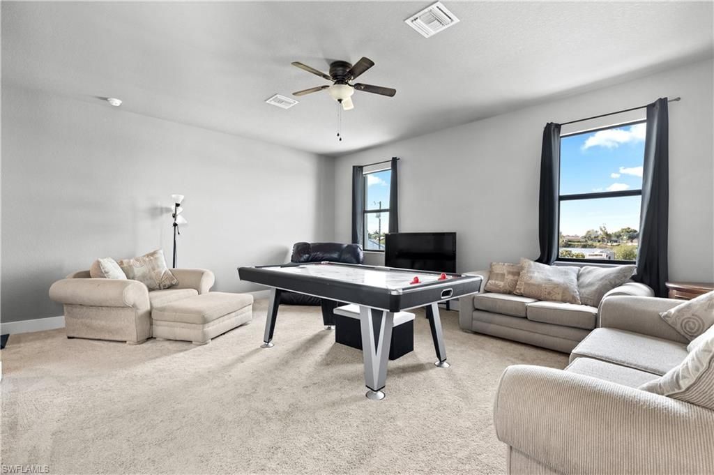1233 NW 18th St, Cape Coral, FL 33993 Photo