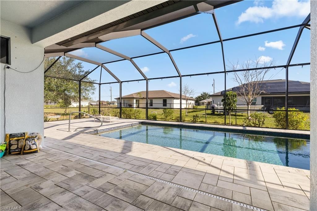 1233 NW 18th St, Cape Coral, FL 33993 Photo