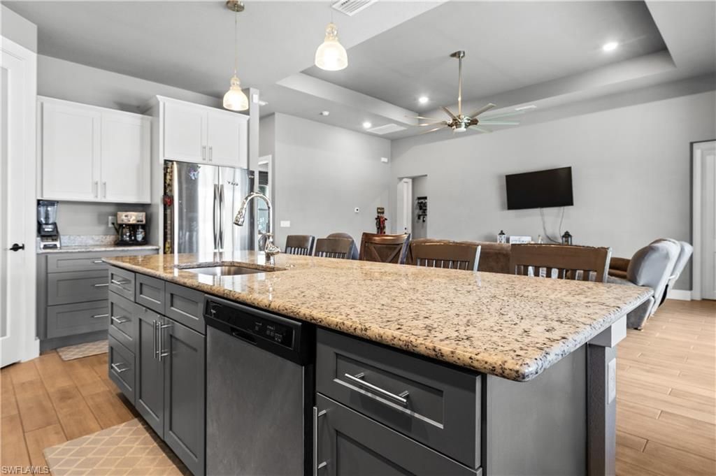 1233 NW 18th St, Cape Coral, FL 33993 Photo