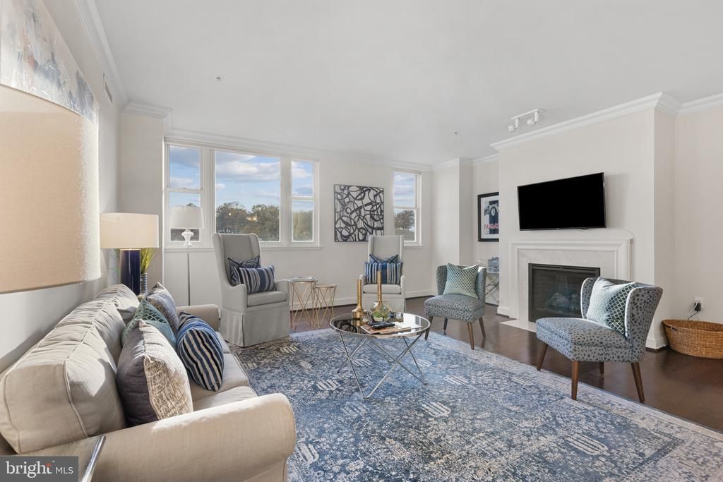 801 Key Highway, Unit P-70, Baltimore, MD 21230 Main Photo