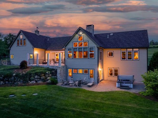 9 Quinn Road, Hancock, NH 03449