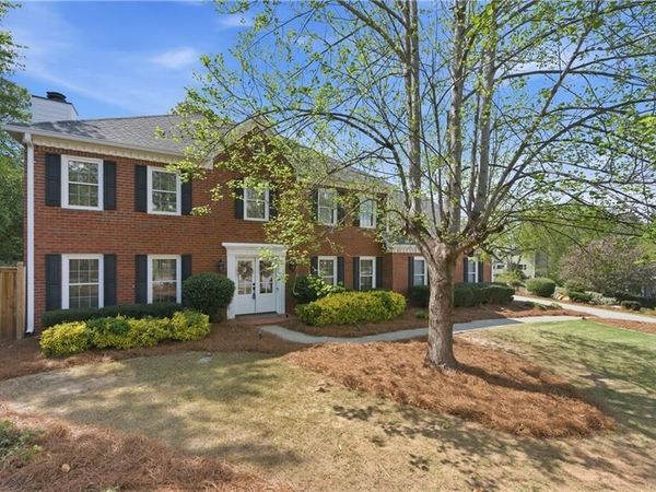 1474 Wood Thrush Way , Marietta, GA 30062
