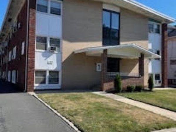 120 W 3Rd Ave, Unit 6, Roselle, NJ 07203