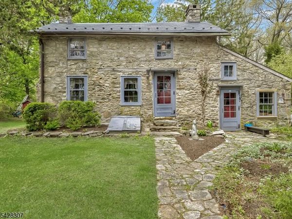 295 County Road 579, Bethlehem, NJ 08804