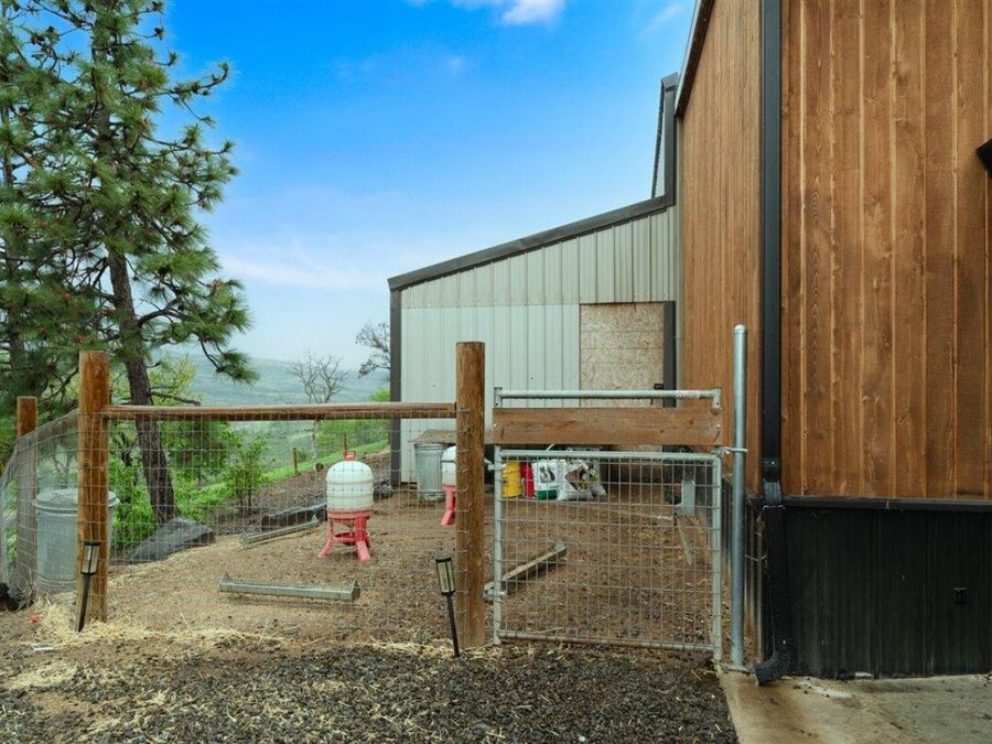 Property Image 62