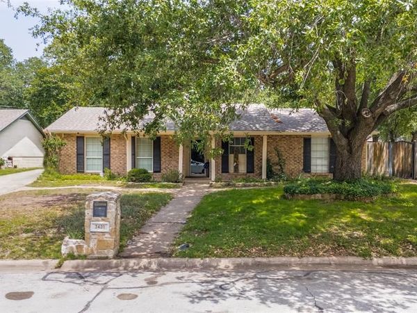 3401 Hampshire Drive, Arlington, TX 76013